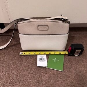 Authentic Kate Spade shoulder bag slightly used